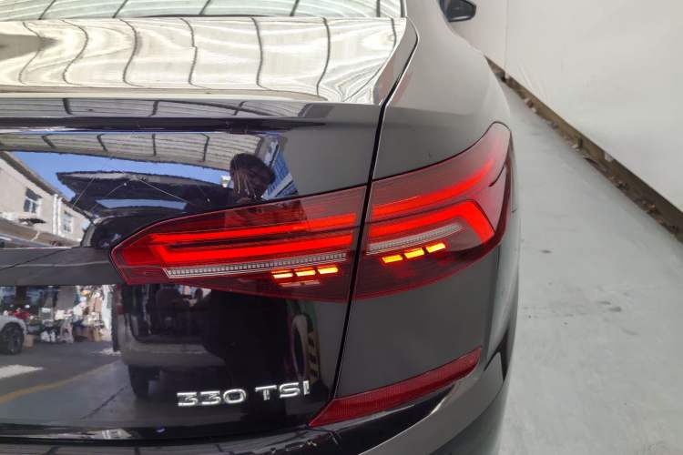 Used Volkswagen Passat 2019 330TSI Elite Edition China VI
