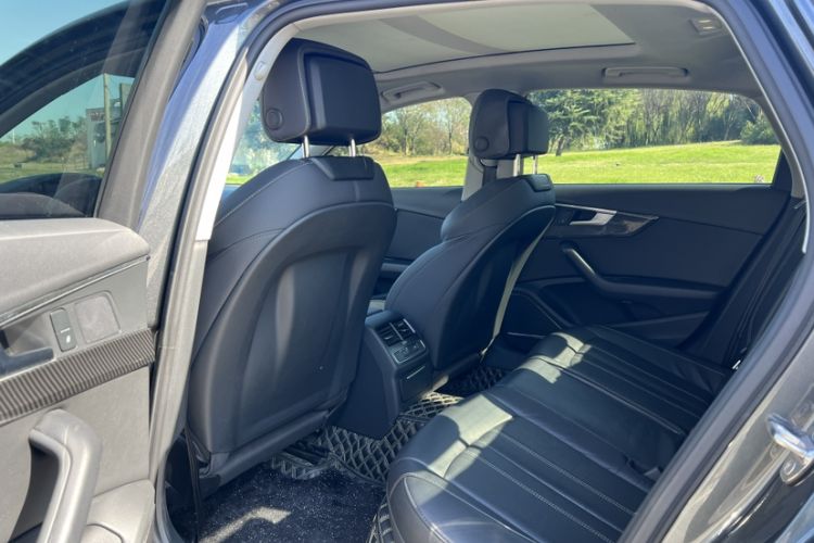 Used Audi A4L 2022 35 TFSI Fashion Dynamic Model
