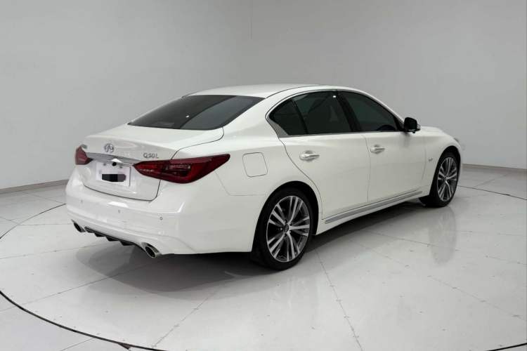Used Infiniti Q50L 2022 2.0T Enjoyment Edition
