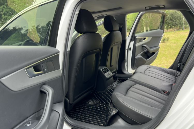 Used Audi A4L 2018 30th Anniversary Edition 40 TFSI Trendy Model
