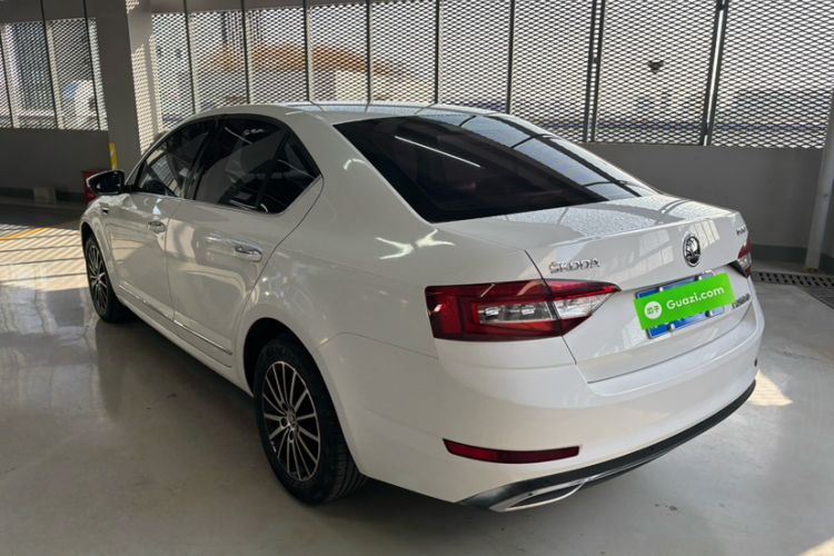 Used Skoda Octavia 2019 1.5L Automatic Luxury Edition
