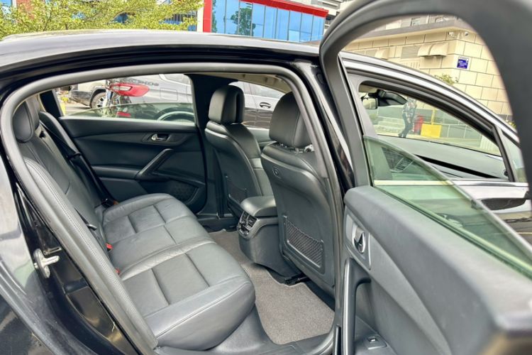 Used Peugeot 508 2013 2.0L 2nd Anniversary Edition Automatic Smart Enjoyment Version
