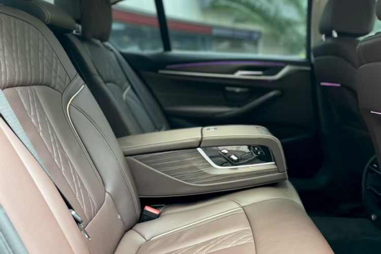 Used BMW 5 Series 2018 Revised Version 530Li Leading Edition Luxury Package
