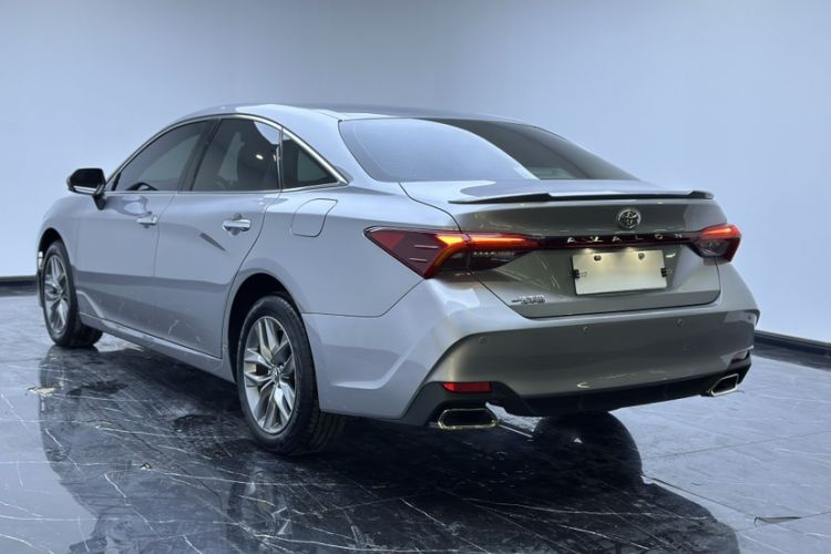 Used Toyota Avalon 2019 2.0L Luxury Edition China VI Standard