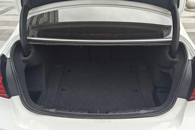 Used BMW 3 Series 2019 320i M Sport Package
