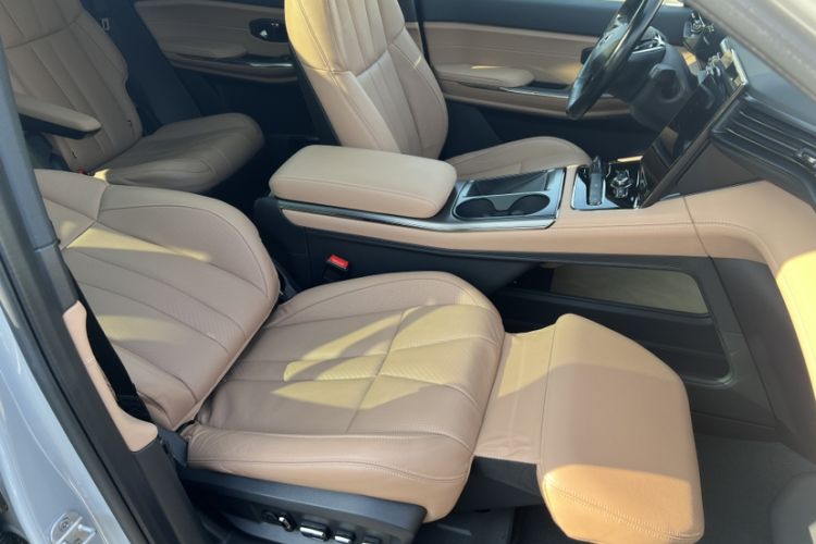 Used Nio ES8 2020 415 km Range 6-Seater Version