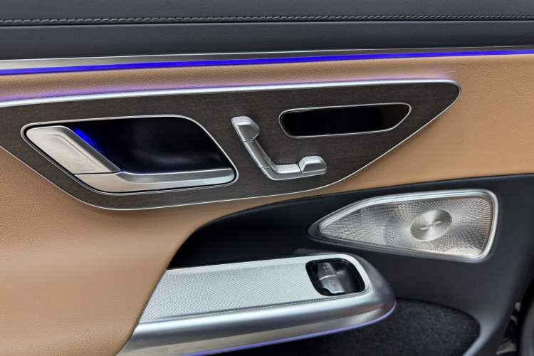 Used Mercedes-Benz E-Class 2025 Facelift E 300 L Luxury Edition