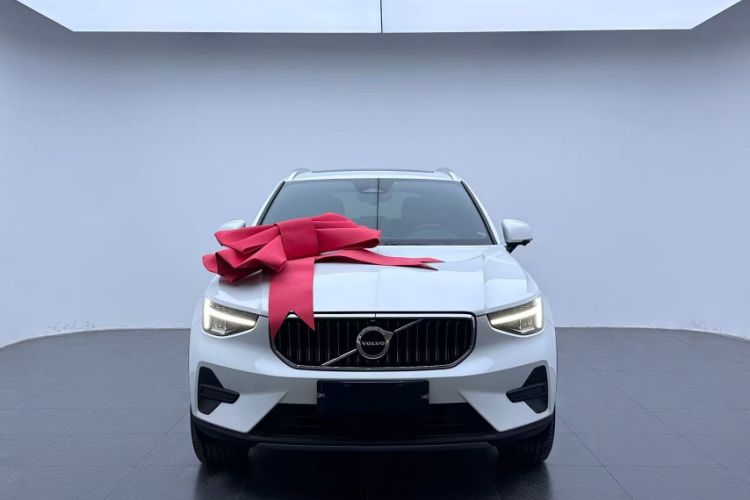 Used Volvo XC40 2024 B3 Zhiyuan Luxury Edition
