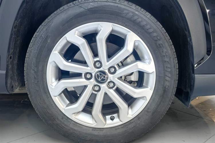 Used Toyota FRONTLANDER 2022 2.0L CVT Leading Edition
