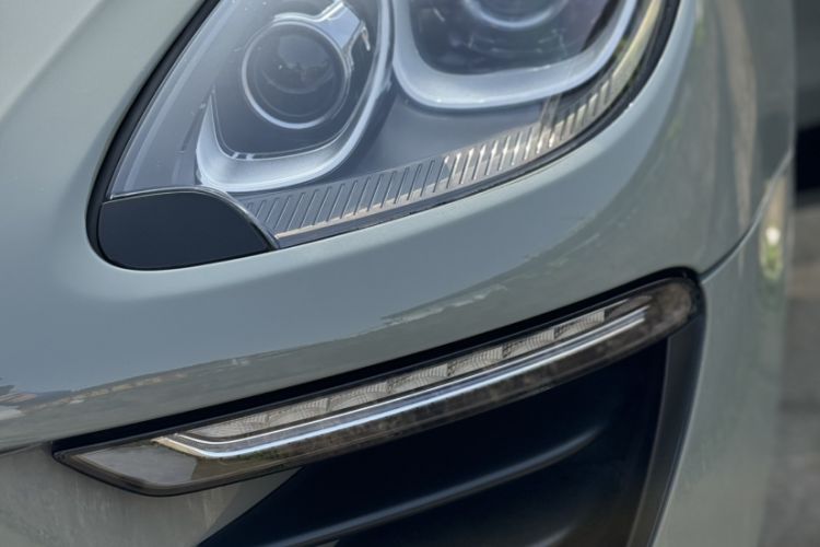 Used Porsche Macan 2017 Macan 2.0T
