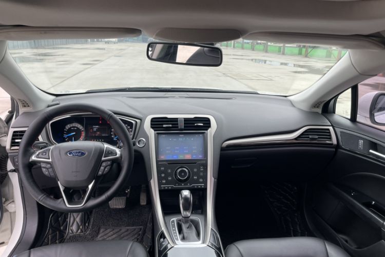 Used Ford Mondeo 2013 2.0L GTDi 200 Fashion Edition
