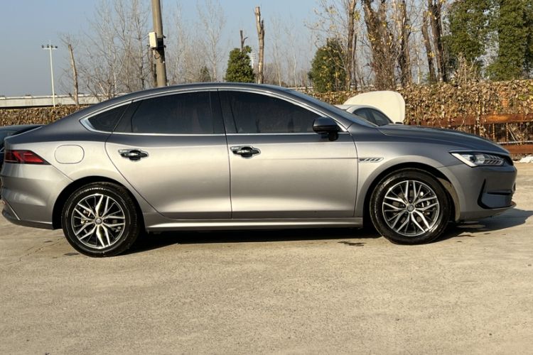 Used BYD Qin PLUS 2021 EV 500KM Luxury Model
