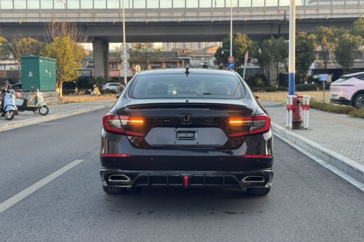 Used Honda Accord 2022 260TURBO Phantom Night · Prestige Edition
