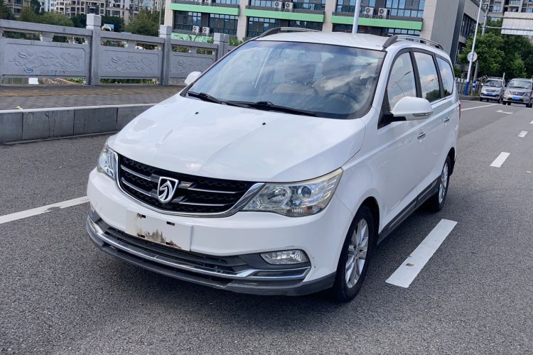 Used Baojun 730 2016 1.5T Manual Comfort Version 7 Seats
