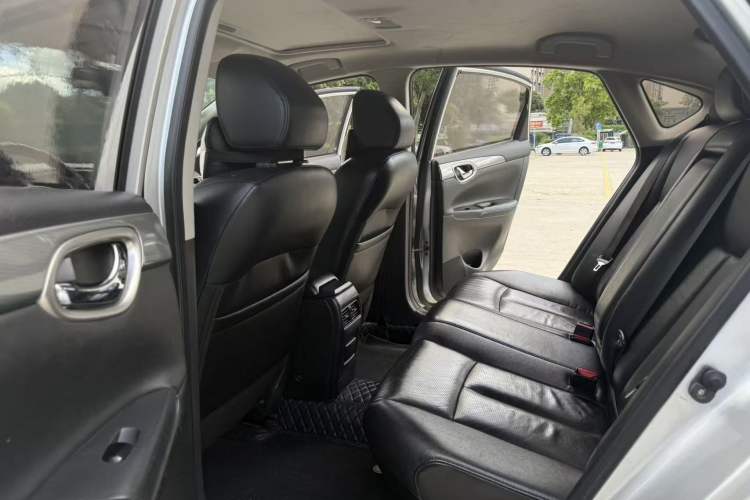 Used Nissan Sylphy 2014 1.6XV CVT Deluxe Edition
