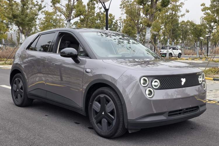 Used  firefly 2025 Free Edition