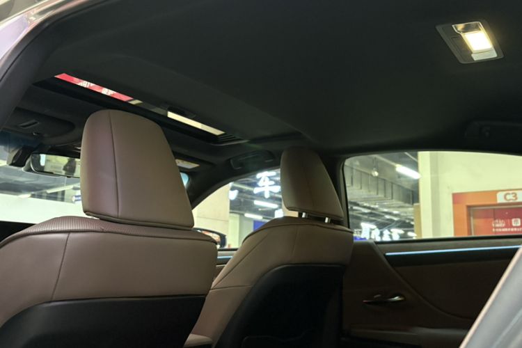 Used Lexus ES 2025 200 Premium Edition
