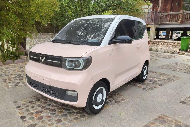Used Wuling Hongguang MINIEV 2022 Macaron Premium Model – Lithium Iron Phosphate
