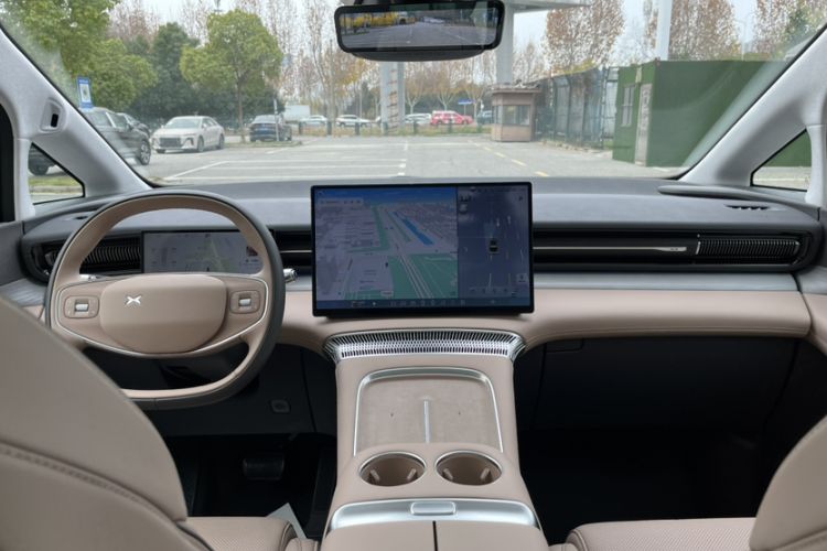 Used XPeng X9 2025 740 Ultra-Long Range Max
