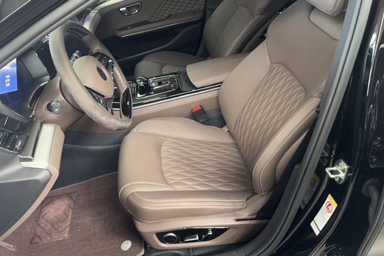 Used BYD Han 2024 EV Glory Edition 605KM Front-Wheel-Drive Premium Model
