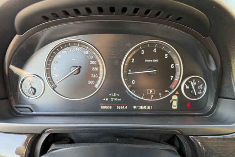 Used BMW 5 Series 2014 525Li Luxury Design Package
