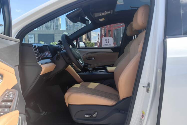 Used BYD Song L DM-i 2024 160km Beyond Edition
