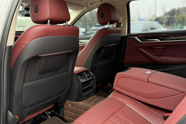 Used BMW 5 Series 2021 525Li Luxury Package
