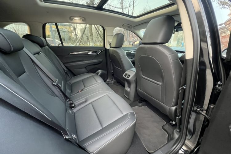 Used Buick Envision 2023 Encore Plus 652T Five-Seat Luxury Model
