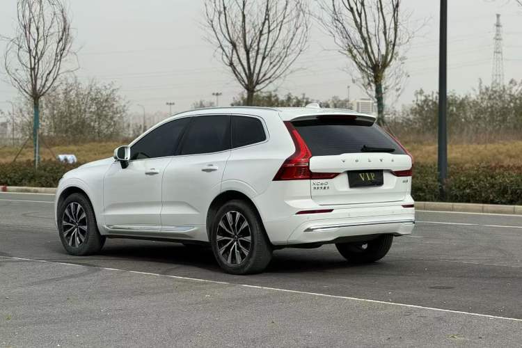 Used Volvo XC60 2024 B5 4x4 Smart Luxury Edition

