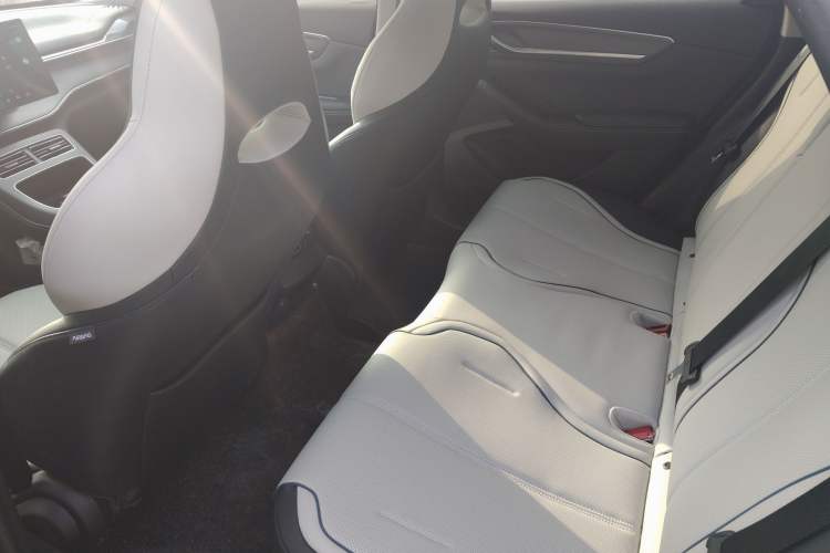 Used BYD Destroyer 05 2024 HONOR Edition DM-i 55KM Luxury Model