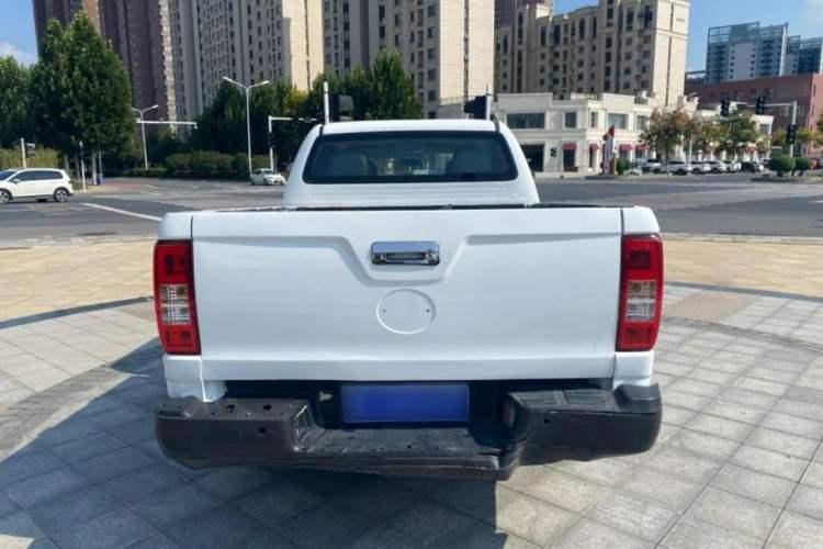 Used Huanghai Xianglong 2016 2.8T Diesel Two-Wheel Drive New Elite Edition JE493ZLQ4CB
