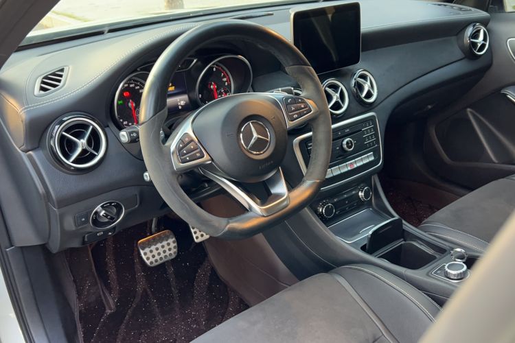 Used Mercedes-Benz A-Class (Import) 2017 A 200 Polar Limited Edition
