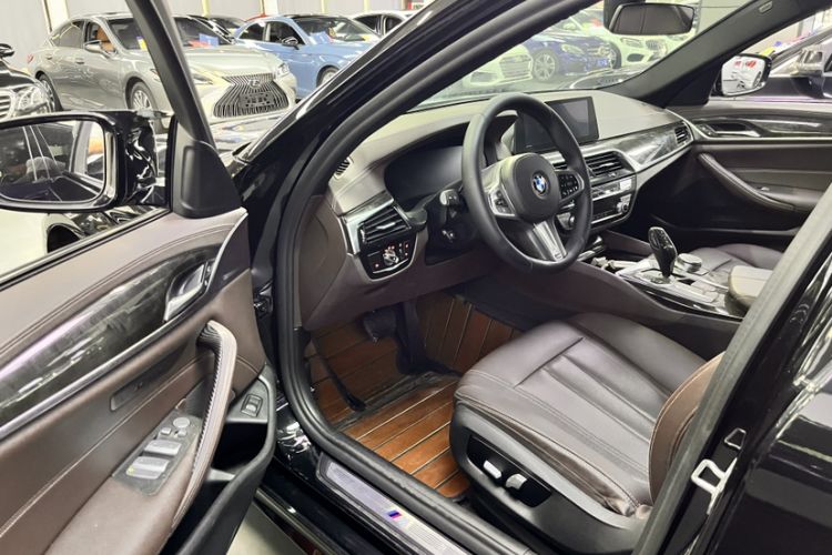 Used BMW 5 Series 2020 525Li M Sport Package
