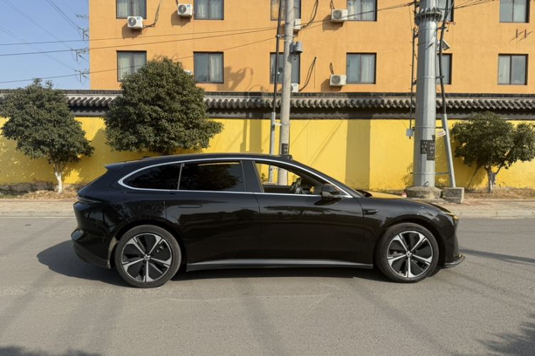 Used Nio ET5T 2024 75kWh Touring