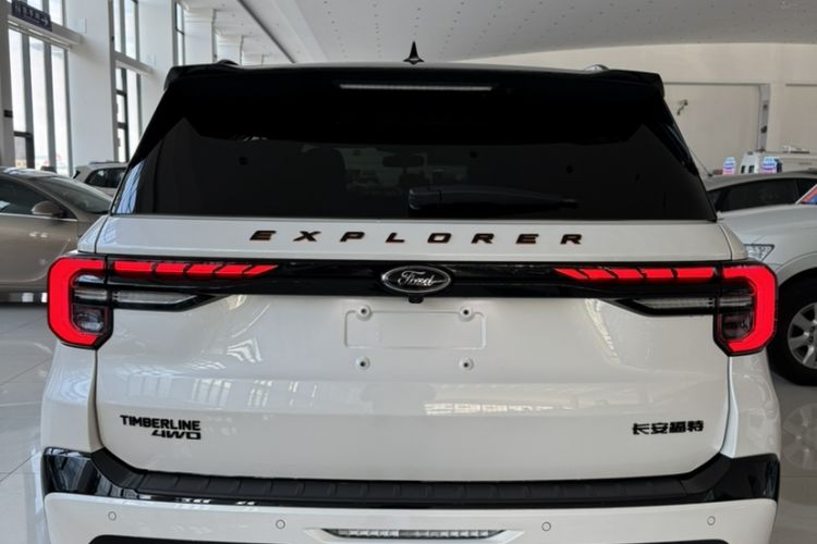 Used Ford Explorer 2023 EcoBoost 285 Kunlun Peak Edition 6-Seater
