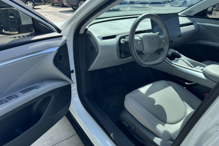 Used XPeng MONA M03 2024 620 with Ultra-Long Range