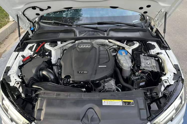 Used Audi A4L 2018 30th Anniversary Edition 45 TFSI quattro Individual Sport Edition
