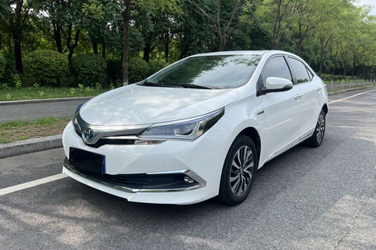 Used Toyota Corolla 2017 Revised Dual-Engine 1.8L E-CVT Elite Edition
