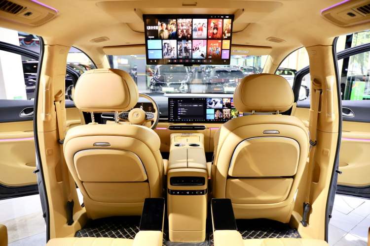 Used VOYAH Dream 2025 PHEV Four-Wheel-Drive Flagship Kunpeng Edition
