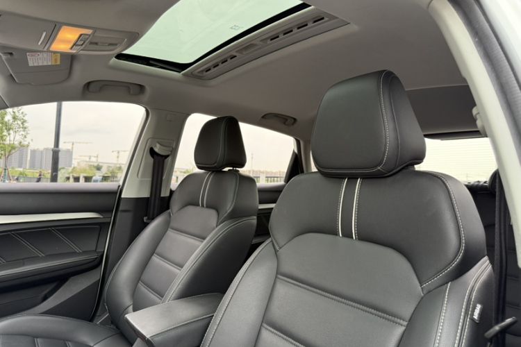 Used MG 6 2017 20T Automatic Luxury Smart Connect Version China V Standard
