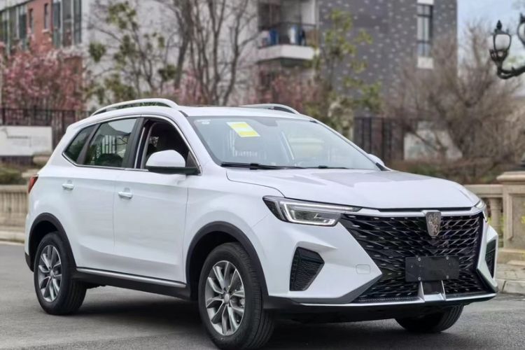 Used Roewe RX5 2023 PLUS 330TGI Automatic Trendsetting Smart Edition
