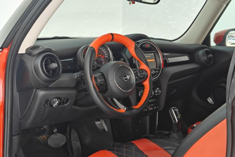 Used  MINI 2019 1.5T ONE PLUS