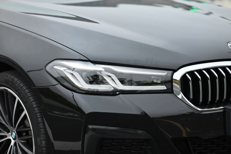 Used BMW 5 Series 2022 525Li M Sport Package