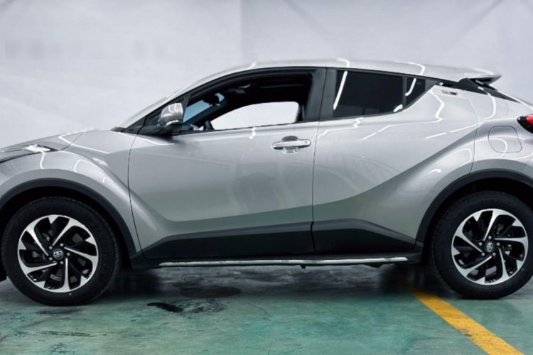 Used Toyota IZOA 2020 2.0L Enjoy Edition
