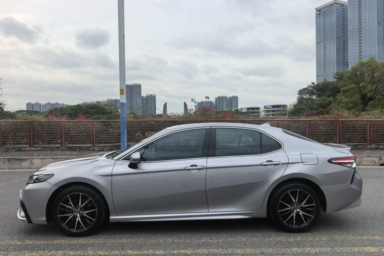 Used Toyota Camry 2021 2.5S Fēngshàng Edition
