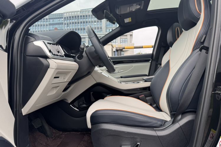 Used BYD Song PLUS New Energy 2023 Champion Edition EV 520KM Prestige Model
