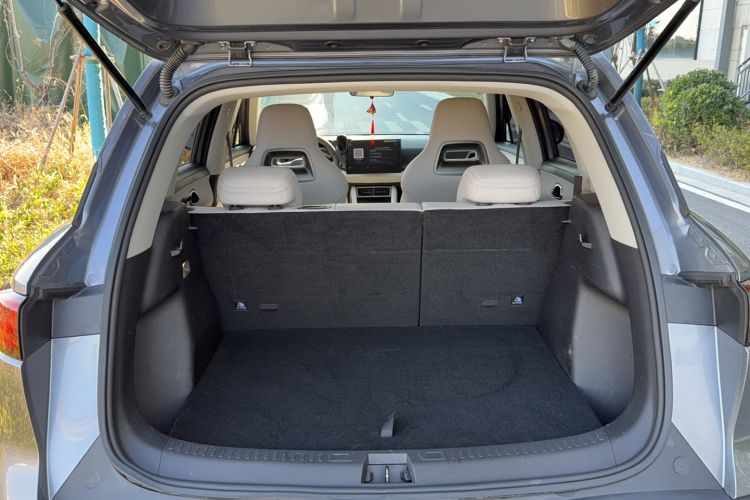 Used BYD Yuan UP 2024 401KM Leading Edition