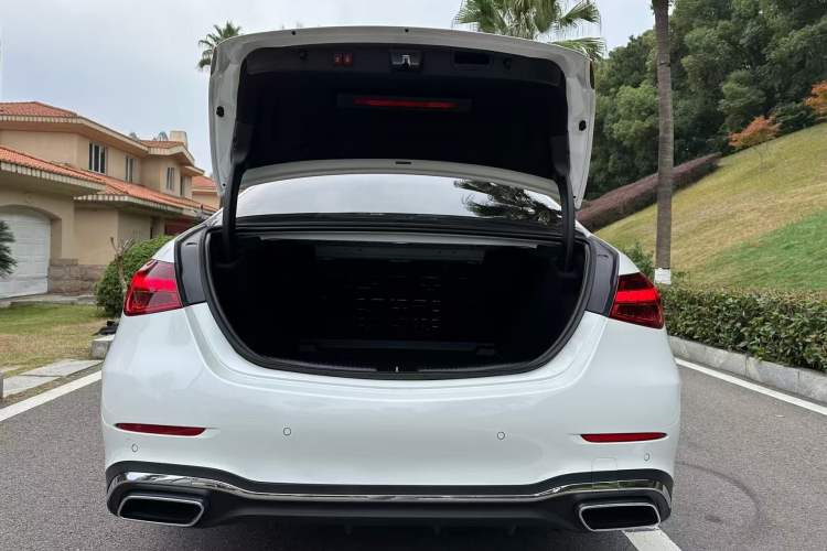 Used Mercedes-Benz C-Class 2023 Restyled C 260 L Sport Edition