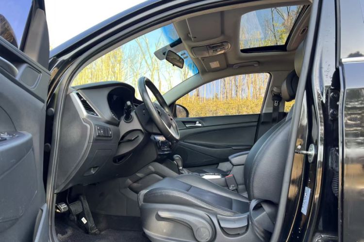 Used Hyundai Tucson 2015 1.6T Dual-Clutch Two-Wheel-Drive Smart Model