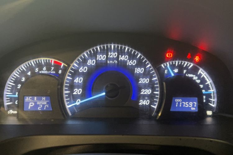 Used Toyota Camry 2016 2.0G 10th Anniversary Leading Edition
